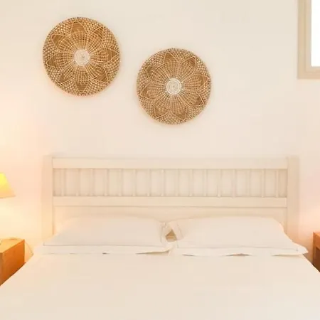 La Chapelle Ouest Guest In Tinos Villa Agios Romanos