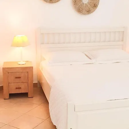 La Chapelle Ouest Guest In Tinos Agios Romanos