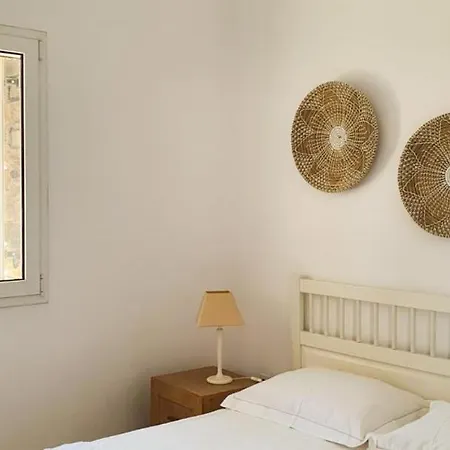 La Chapelle Ouest Guest In Tinos *