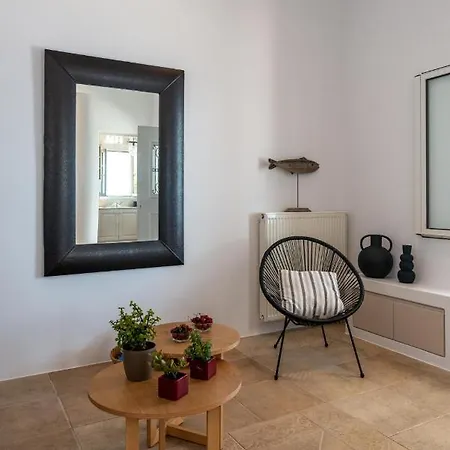 La Chapelle Ouest Guest In Tinos Βίλα Άγιος Ρομανός