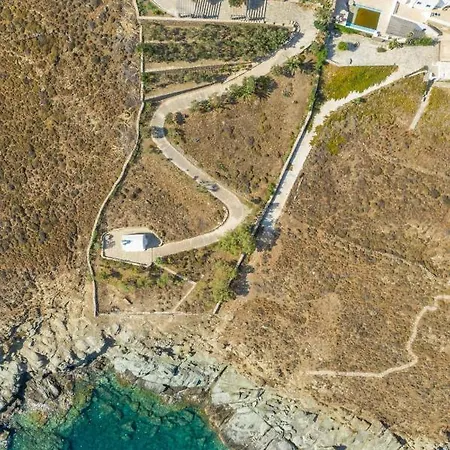 La Chapelle Ouest Guest In Tinos Βίλα *